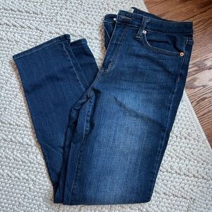 High Rise Slim Straight